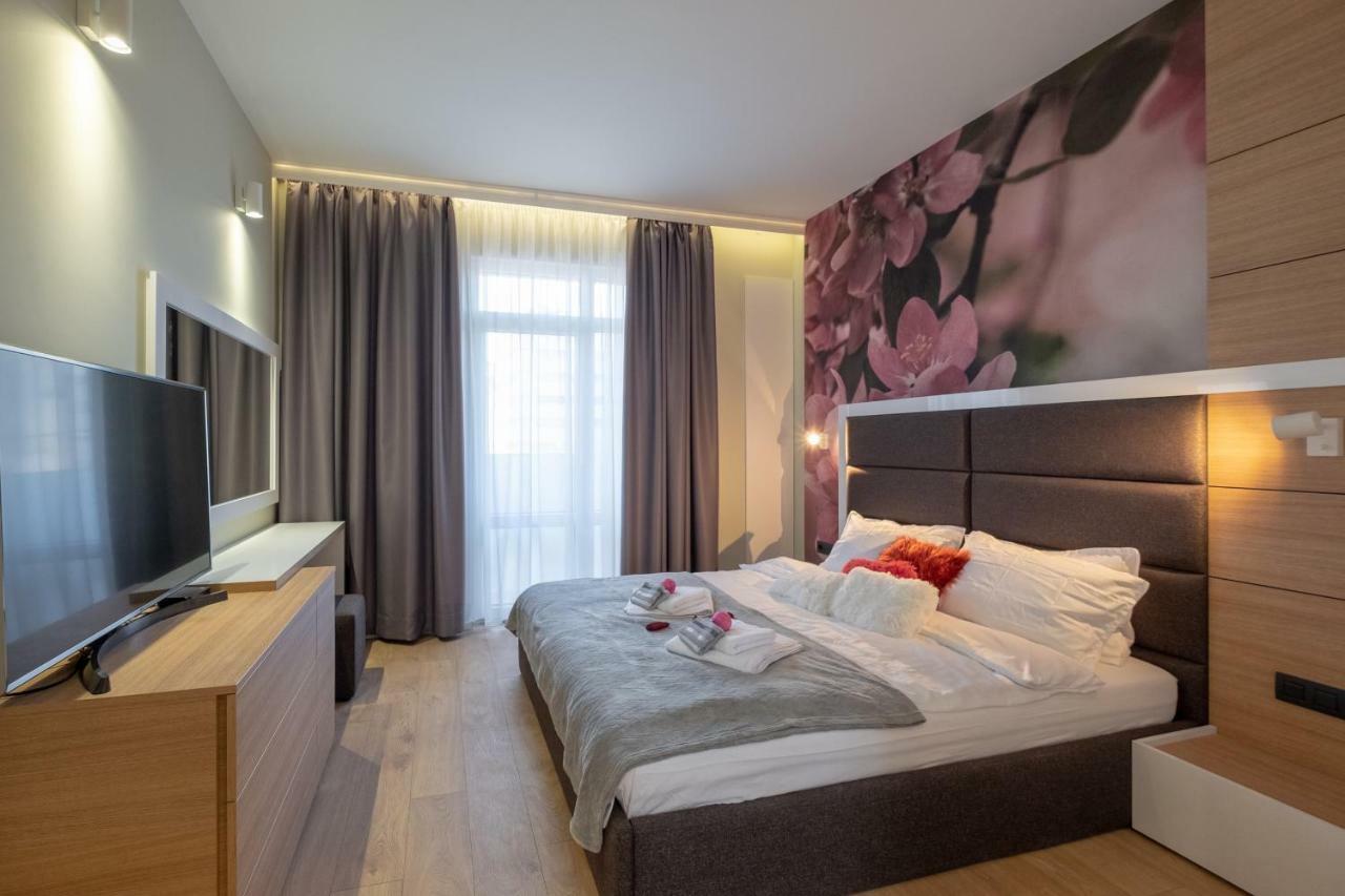 Vitosha Boulevard Two Bedroom Two Bathroom Lux Suite Σόφια Εξωτερικό φωτογραφία